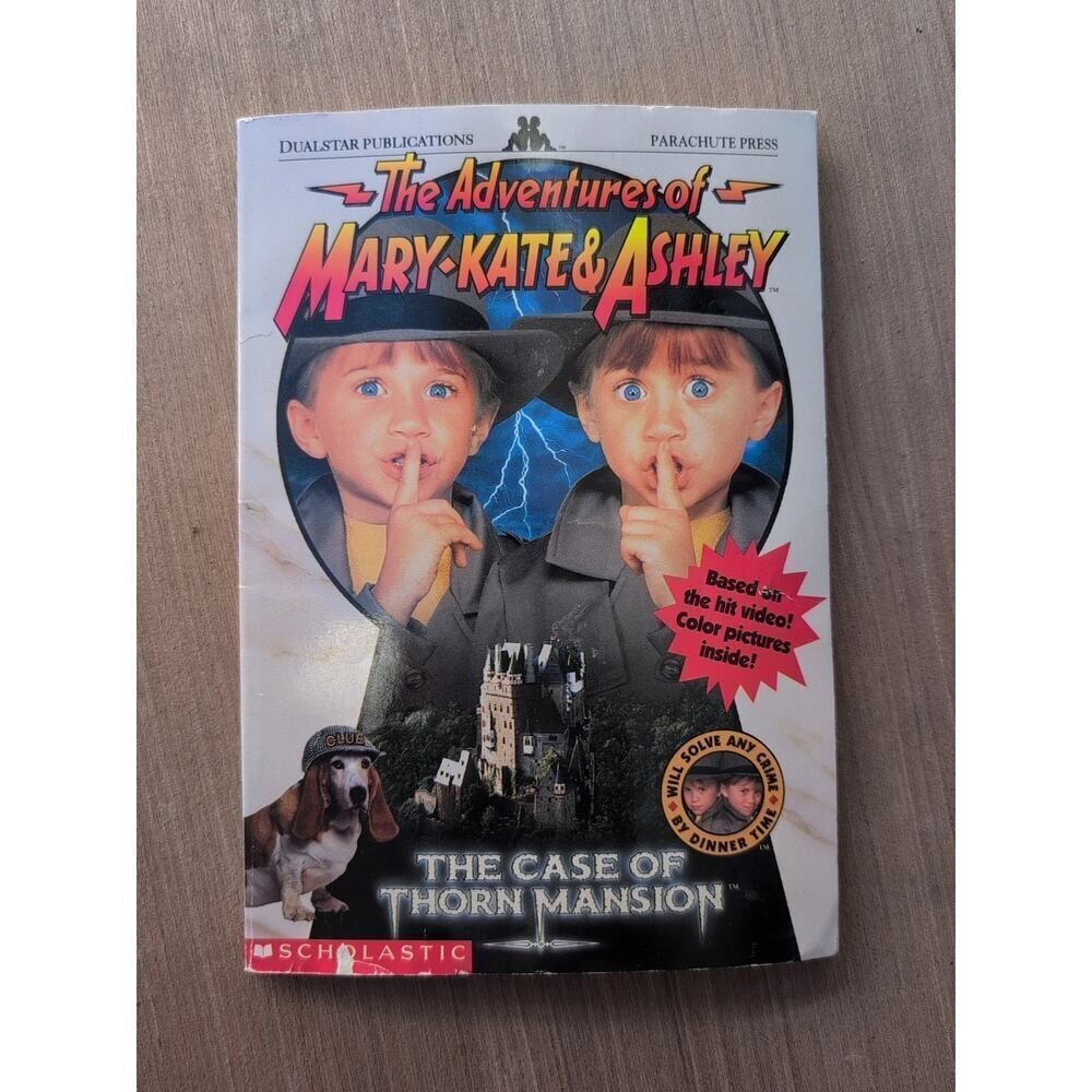 The Case of Thorn Mansion: A Novelization Adventures of Mary-kate & Ashley Book